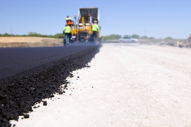 Best Driveway Paving Contractor  in Penn Valley, CA